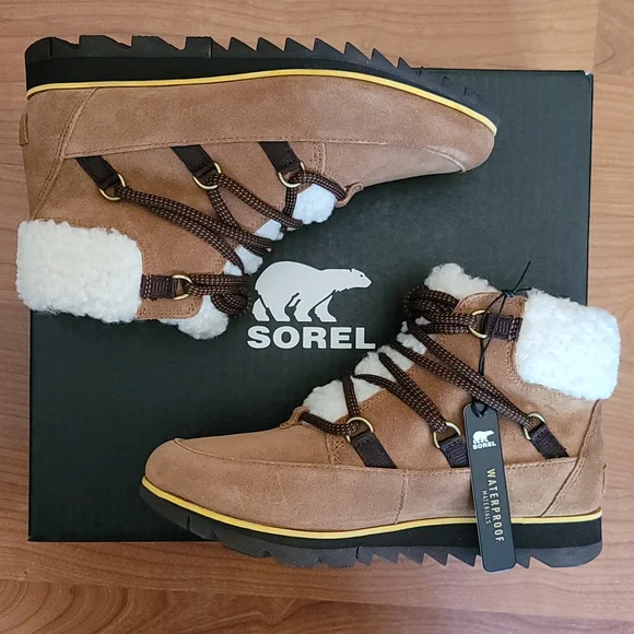 SOREL Harlow™ Waterproof Faux Shearling Lined Leather Chelsea Bootie Siz… - Picture 1 of 11